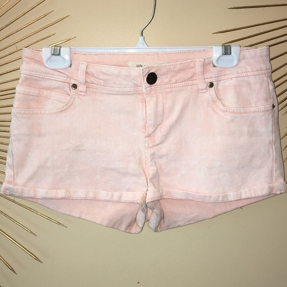 Shorts - Picture 1 of 3